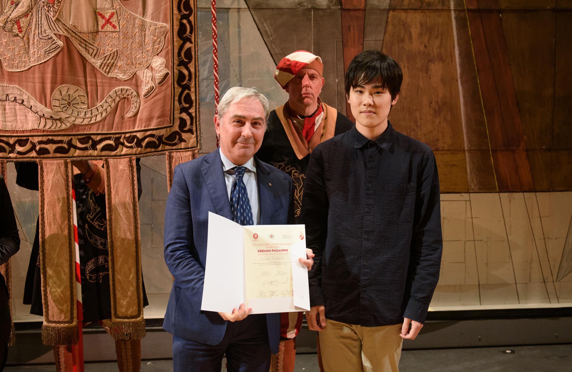 Special Prize of the Association “Amici di Paganini” to Koshiro Takeuchi